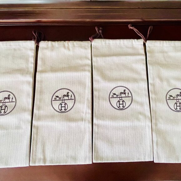 Hermès Herringbone Twill Set of 4 Shoe Dust Bags, Authentic - Picture 1 of 3
